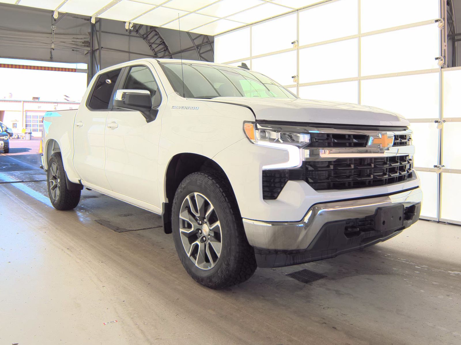2023 Chevrolet Silverado 1500 LT AWD