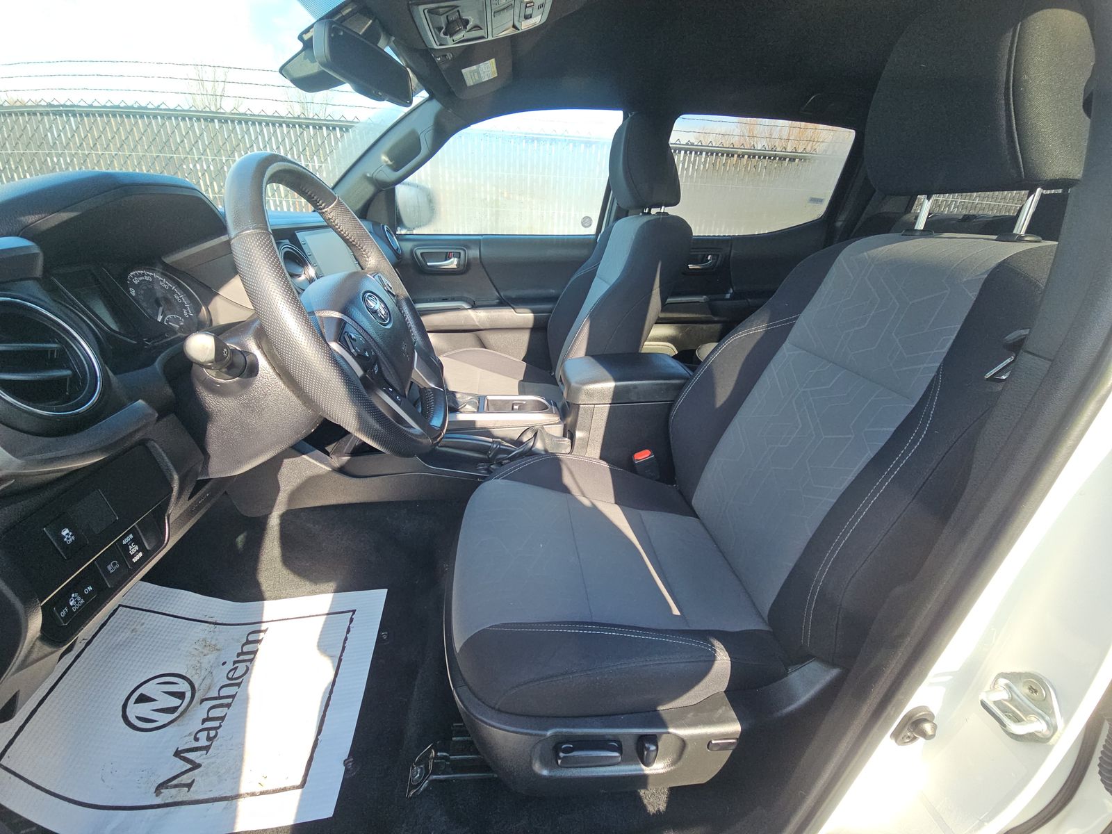 2023 Toyota Tacoma TRD Off-Road AWD