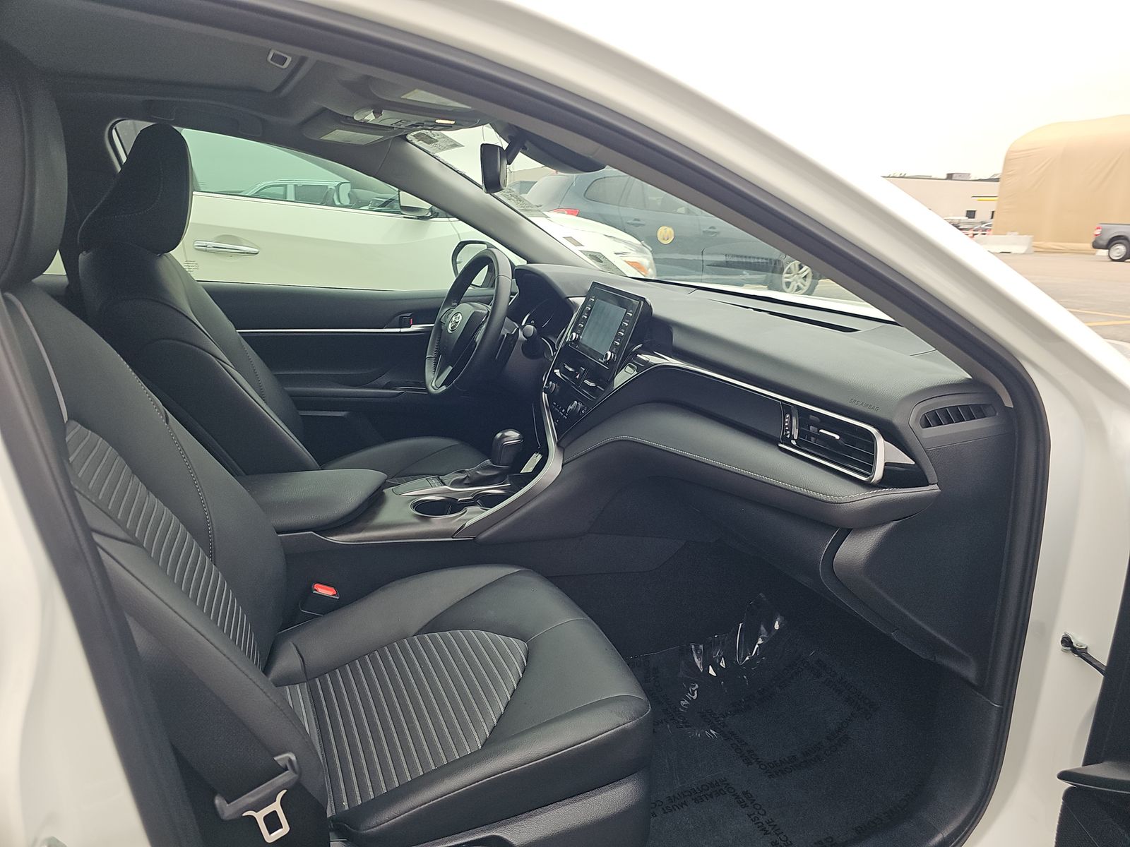 2024 Toyota Camry SE FWD