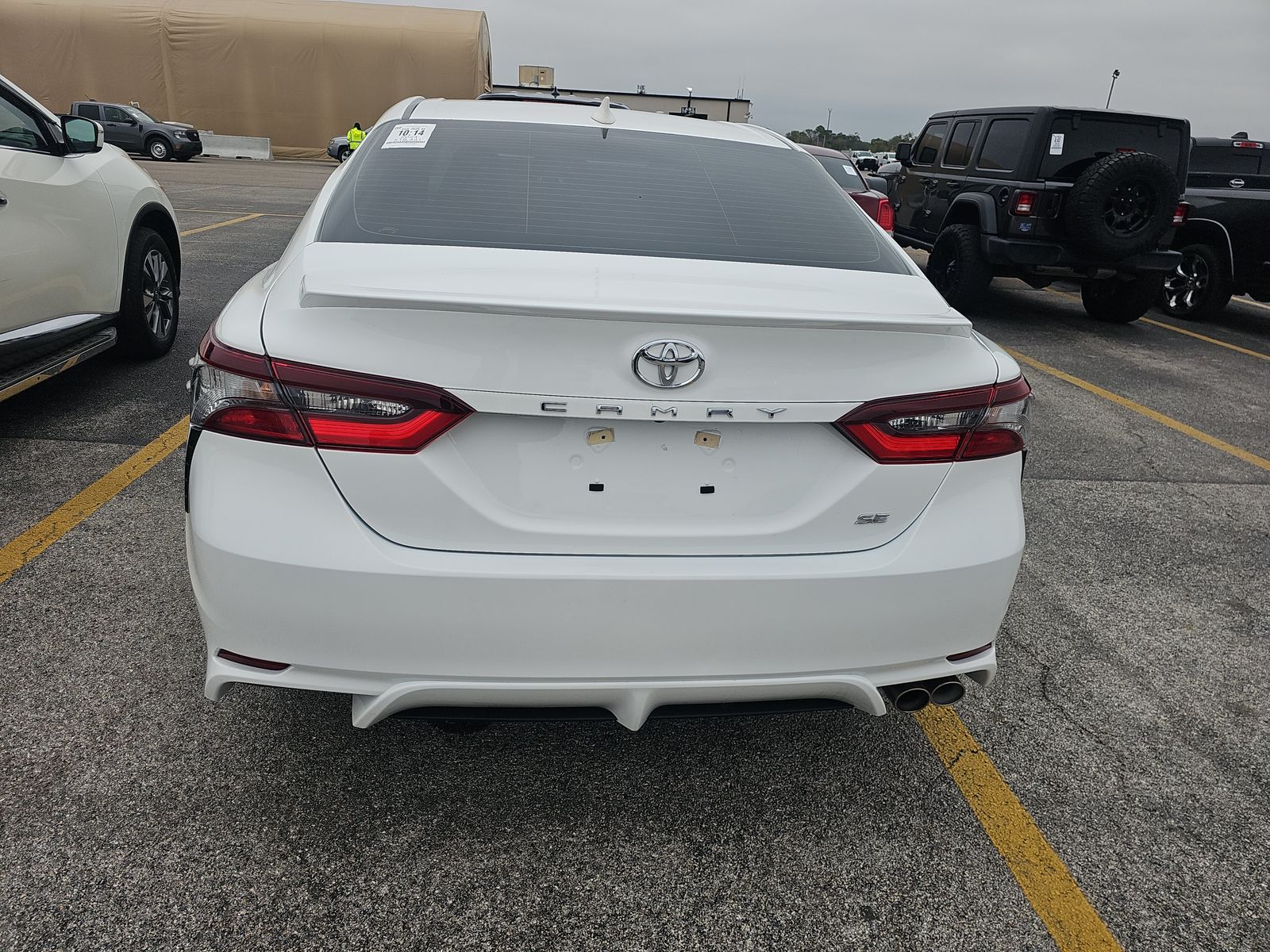 2024 Toyota Camry SE FWD
