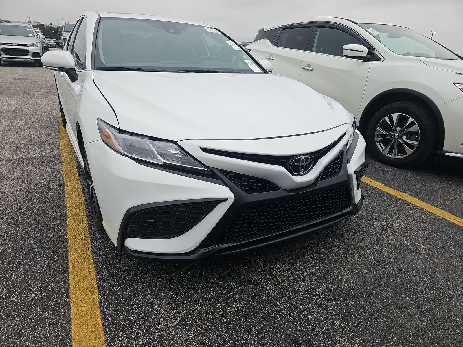 2024 Toyota Camry SE FWD