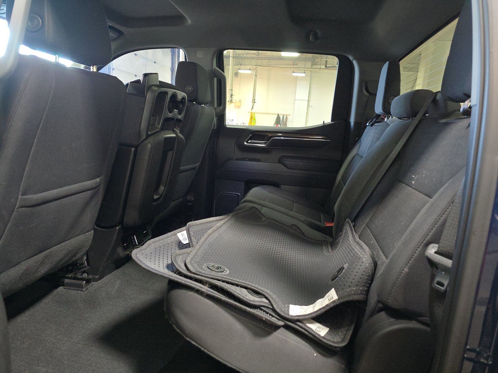 2023 Chevrolet Silverado 1500 LT AWD