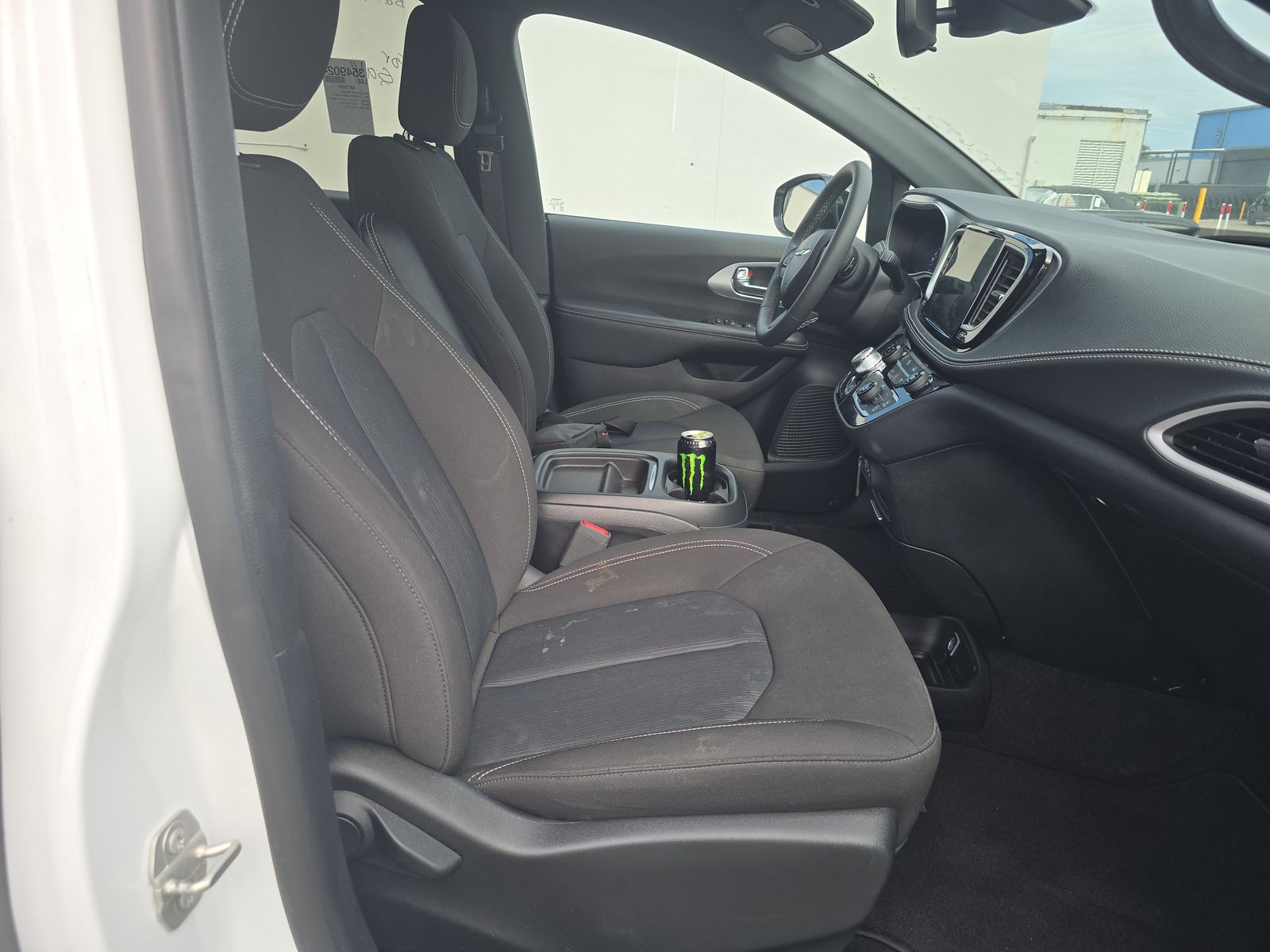 2024 Chrysler Pacifica Touring FWD