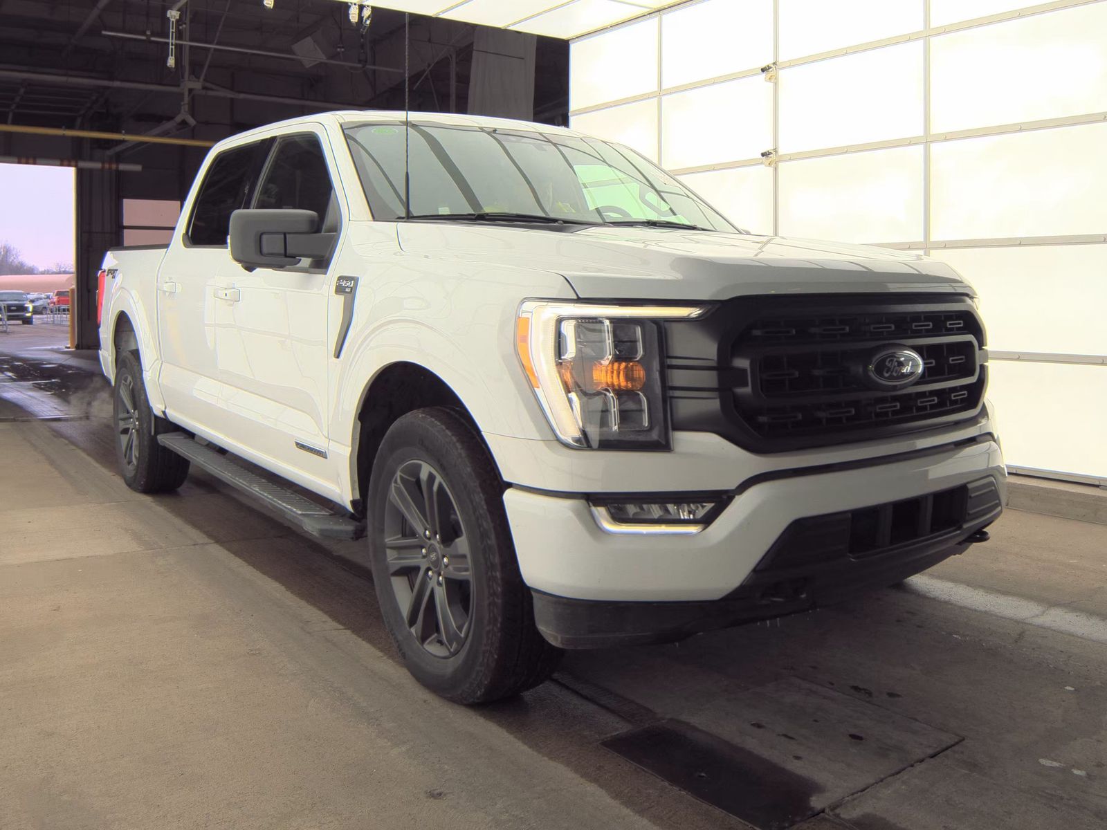 2023 Ford F-150 Hybrid XLT AWD