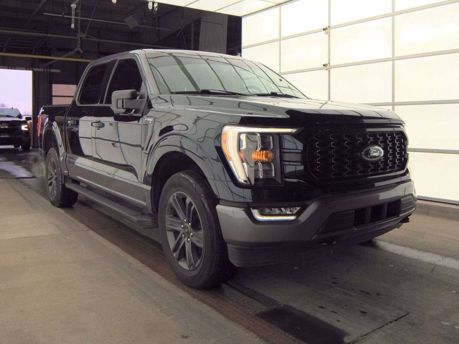 2023 Ford F-150 XLT AWD