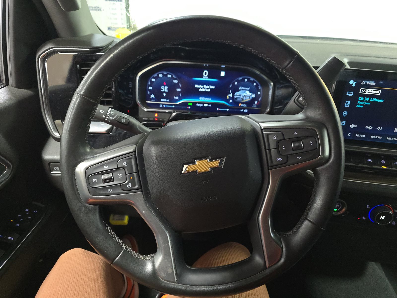 2023 Chevrolet Silverado 1500 LT AWD