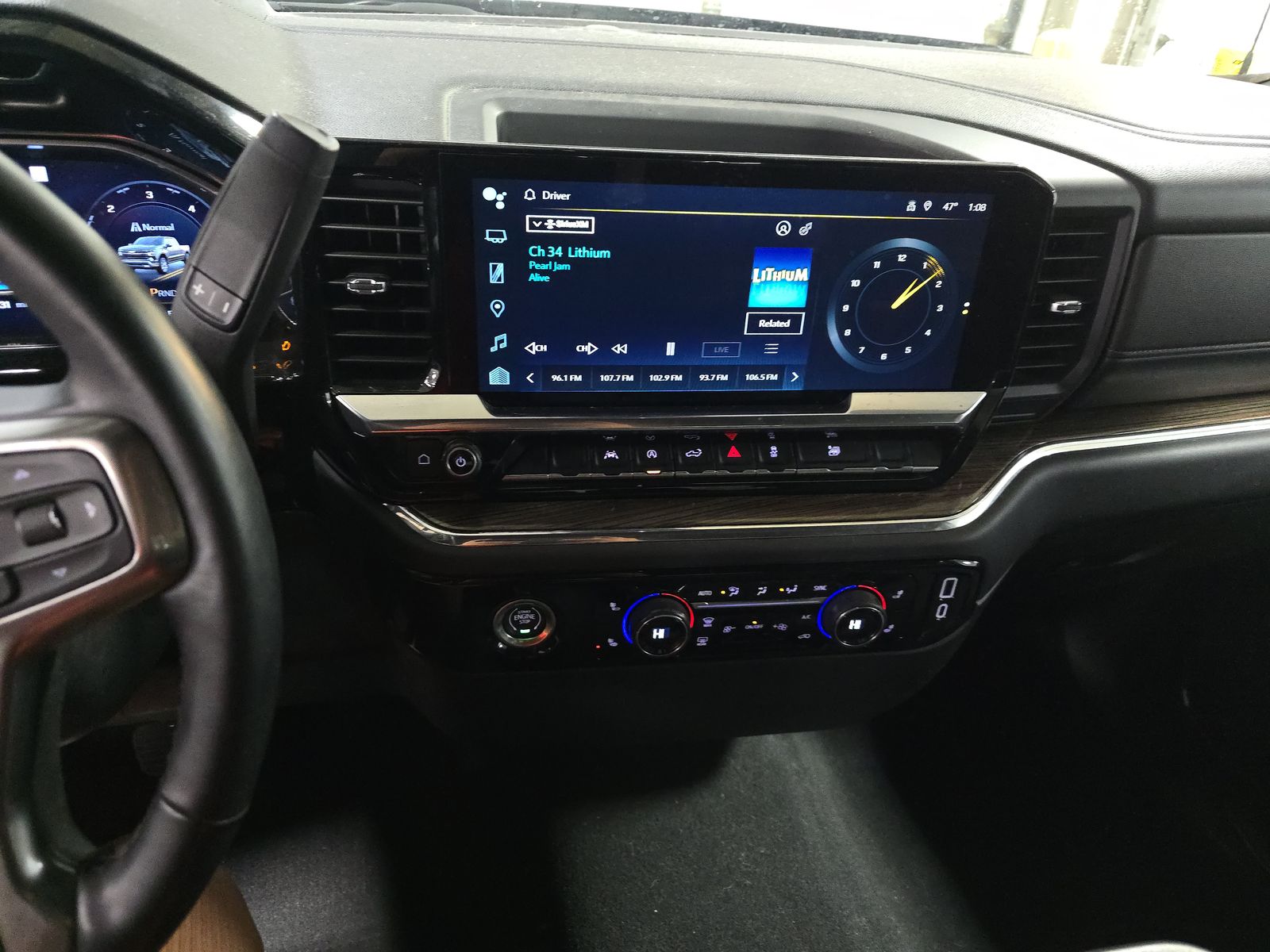 2023 Chevrolet Silverado 1500 LT AWD