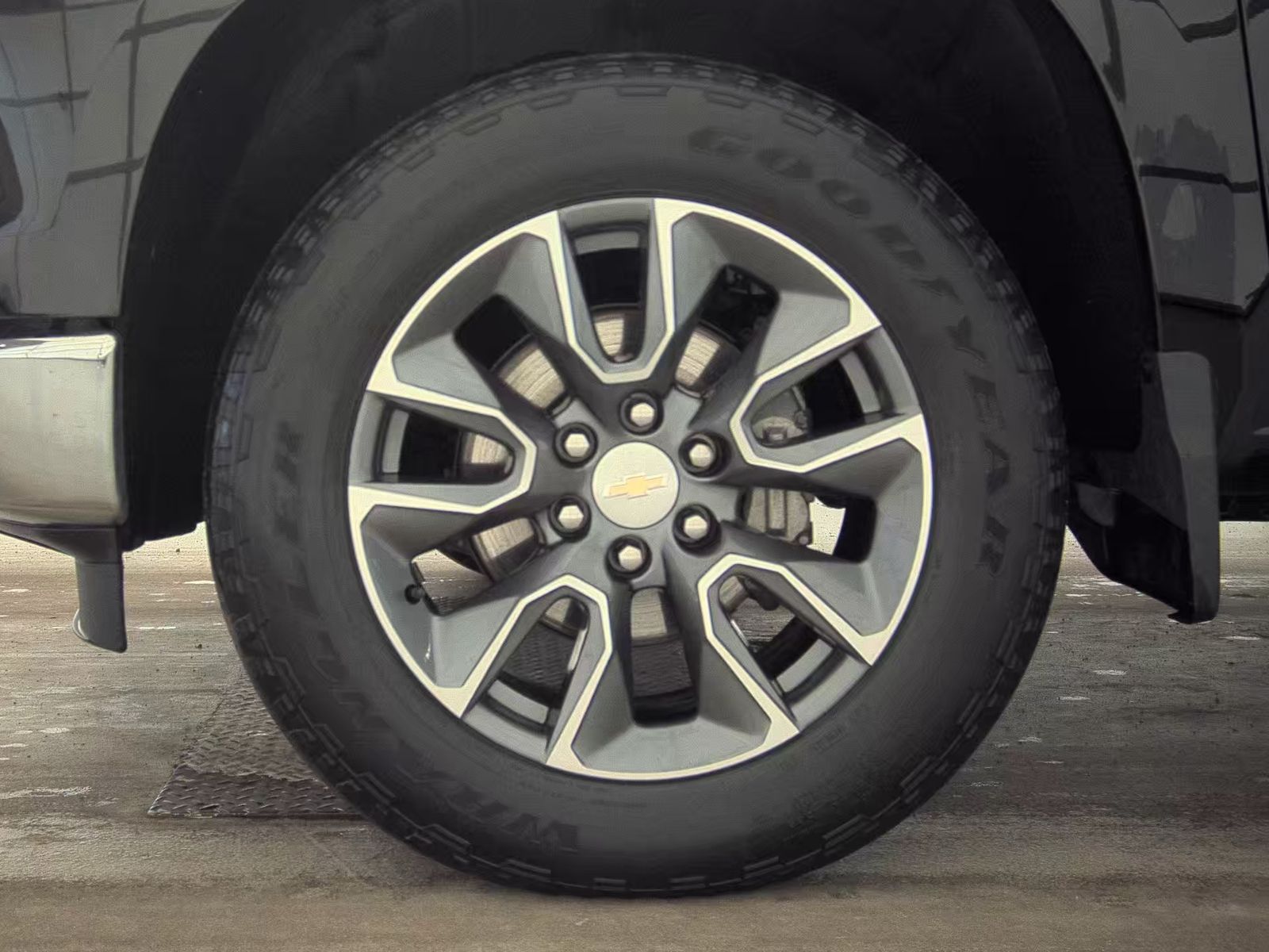 2023 Chevrolet Silverado 1500 LT AWD