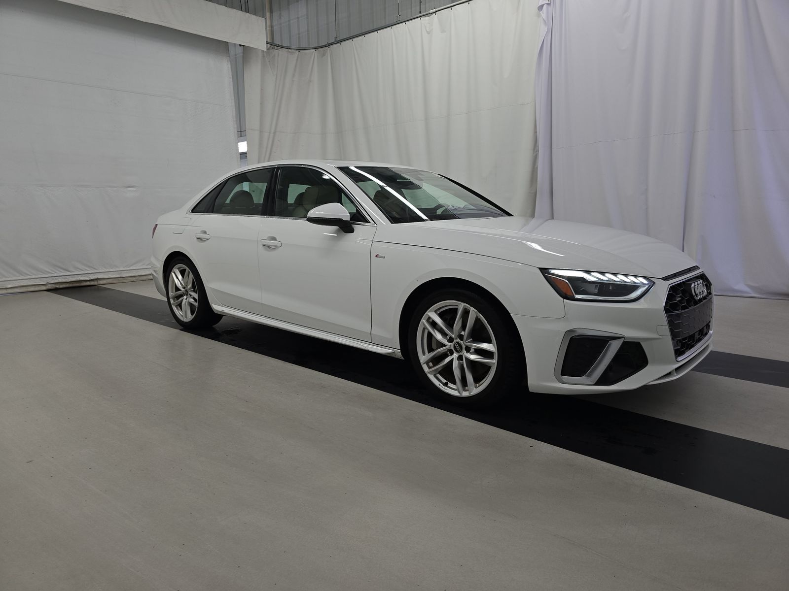 2023 Audi A4 S line Premium AWD