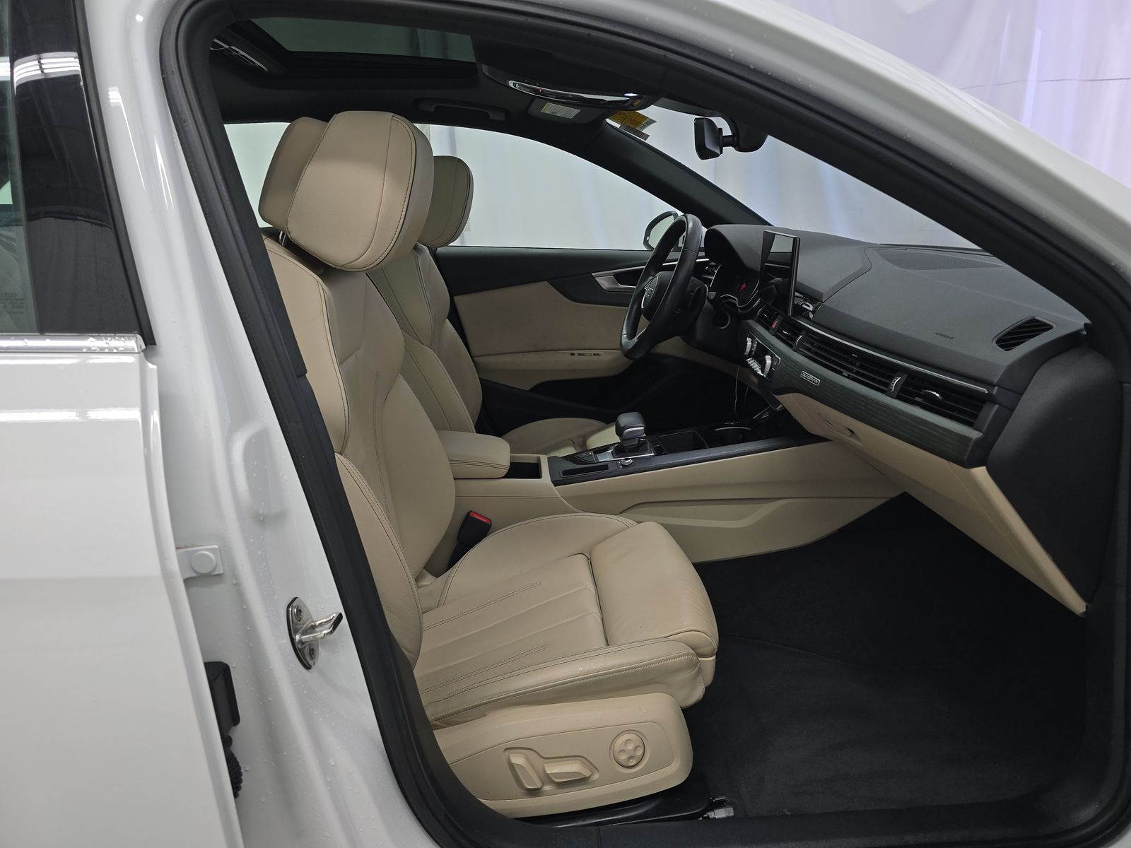 2023 Audi A4 S line Premium AWD