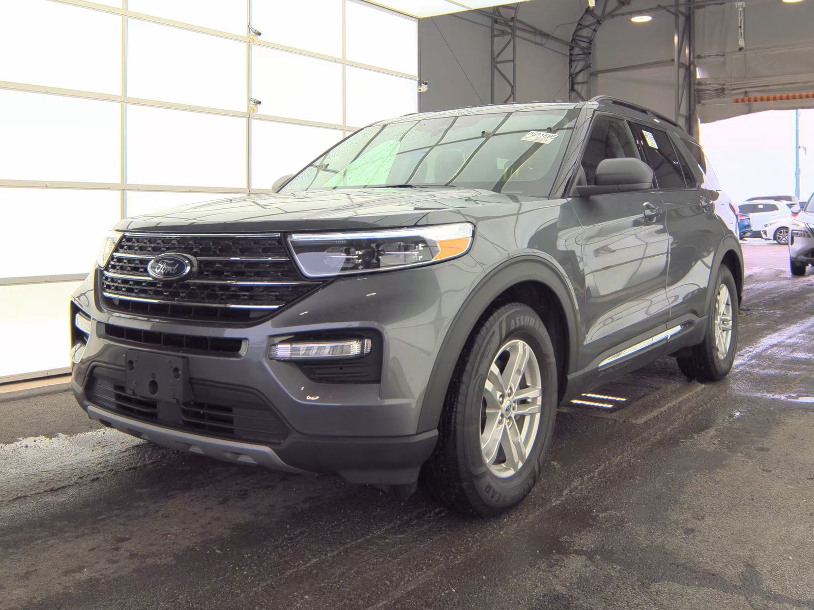 2022 Ford Explorer XLT RWD
