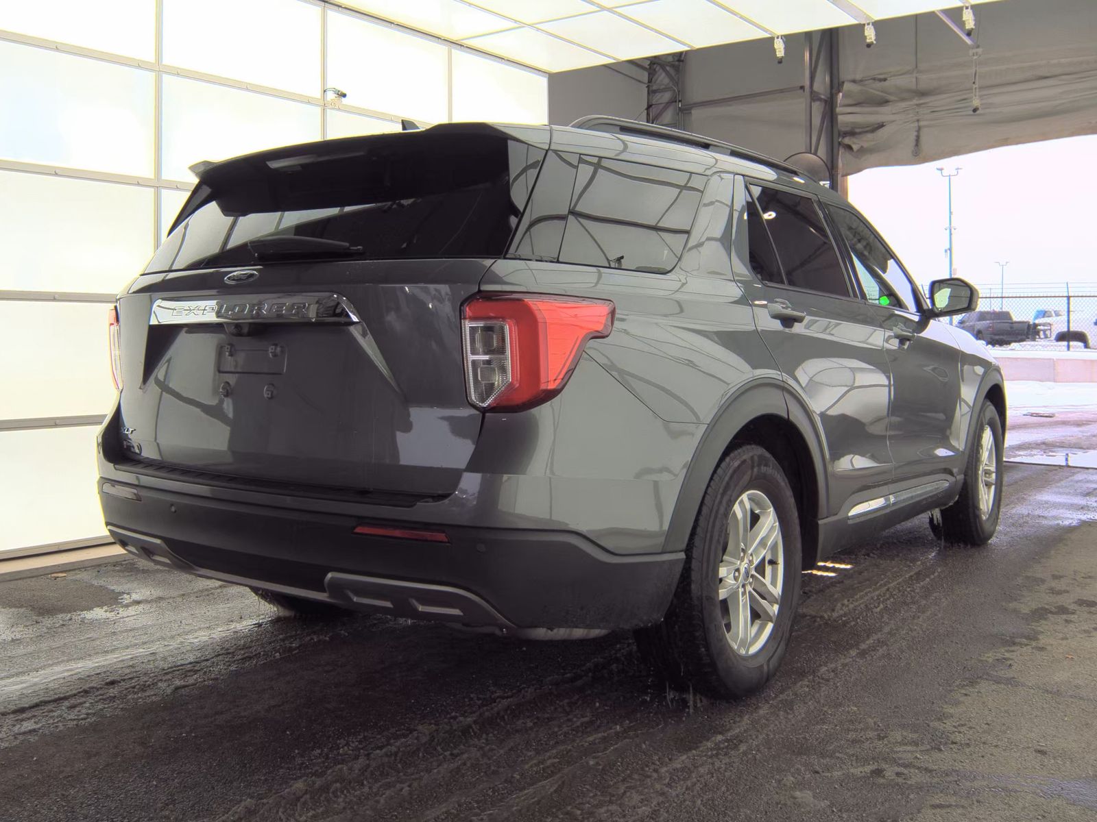 2022 Ford Explorer XLT RWD