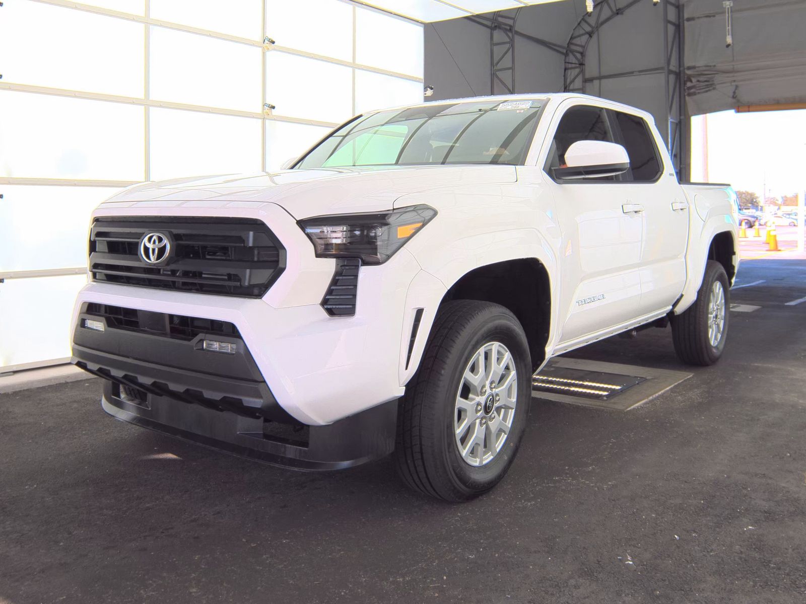 2025 Toyota Tacoma SR5 RWD