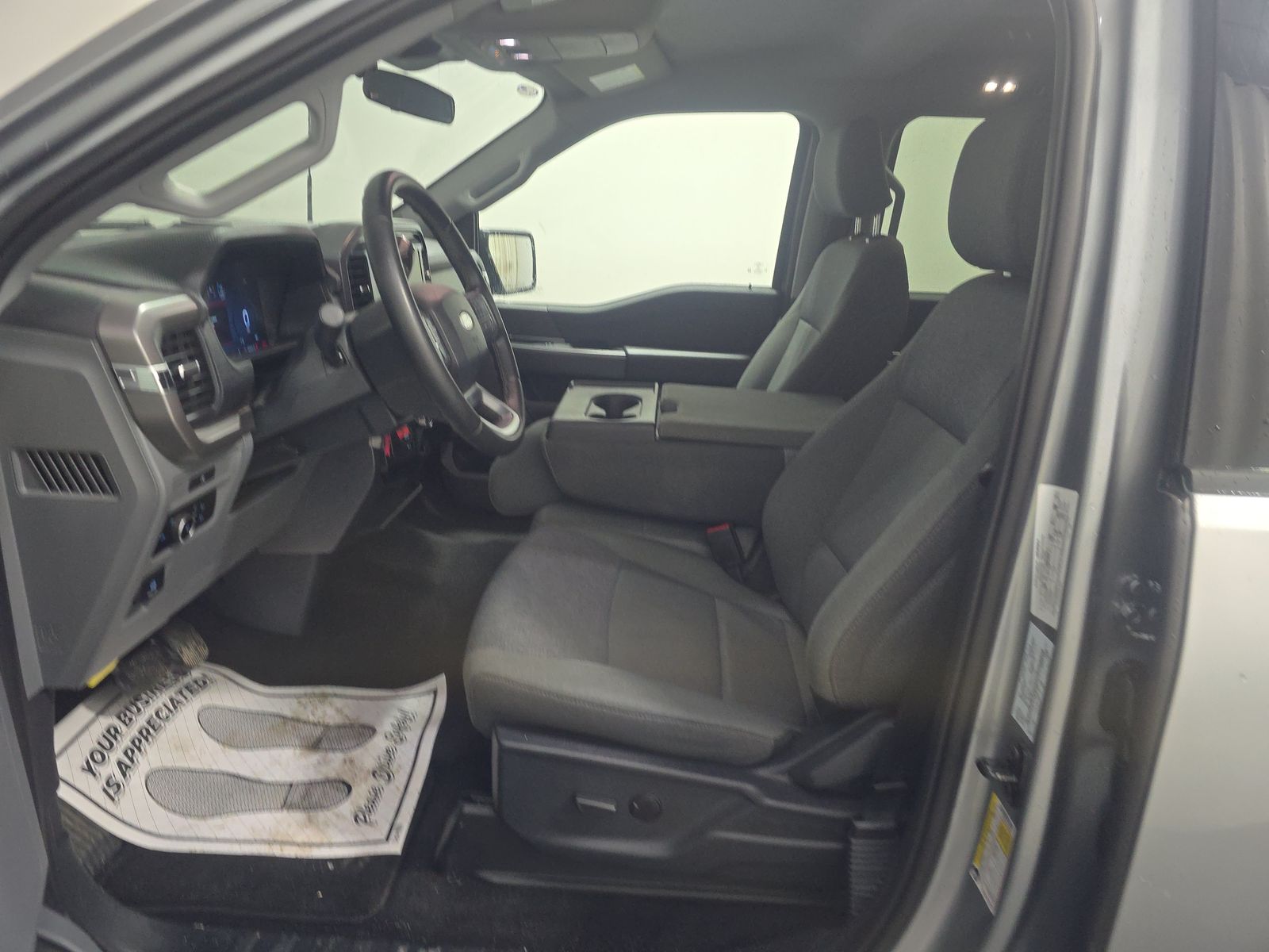 2025 Ford F-150 XLT AWD