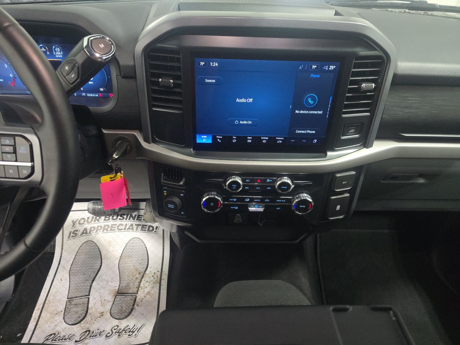 2025 Ford F-150 XLT AWD