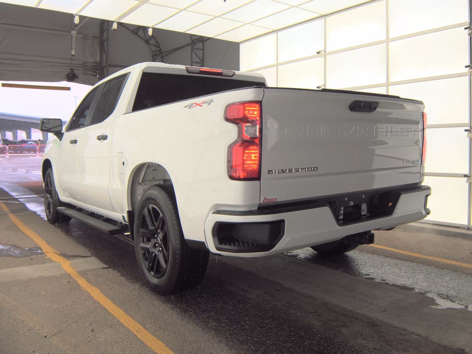 2023 Chevrolet Silverado 1500 Custom AWD