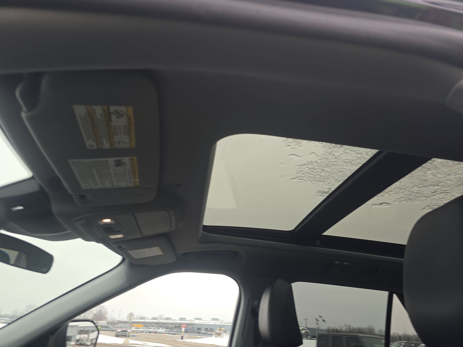 2023 Ford Explorer XLT AWD