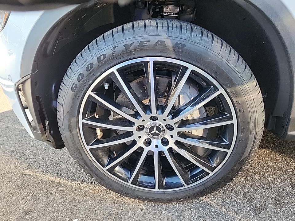 2022 Mercedes-Benz GLC GLC 300 AWD