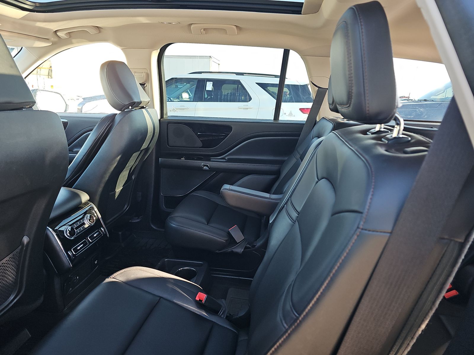 2023 Lincoln Aviator Standard AWD