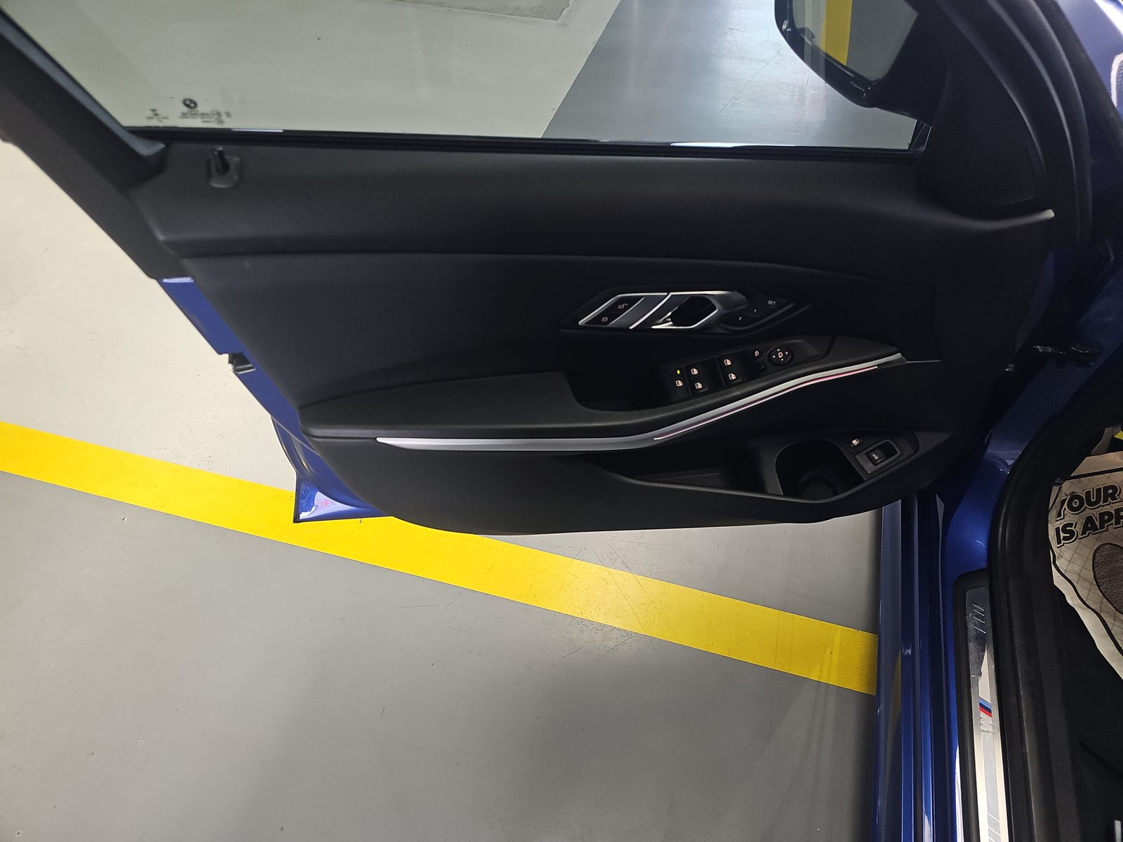 2023 BMW 3 Series 330e RWD