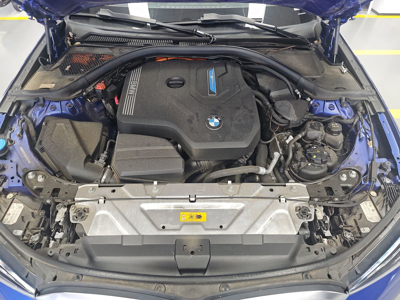 2023 BMW 3 Series 330e RWD