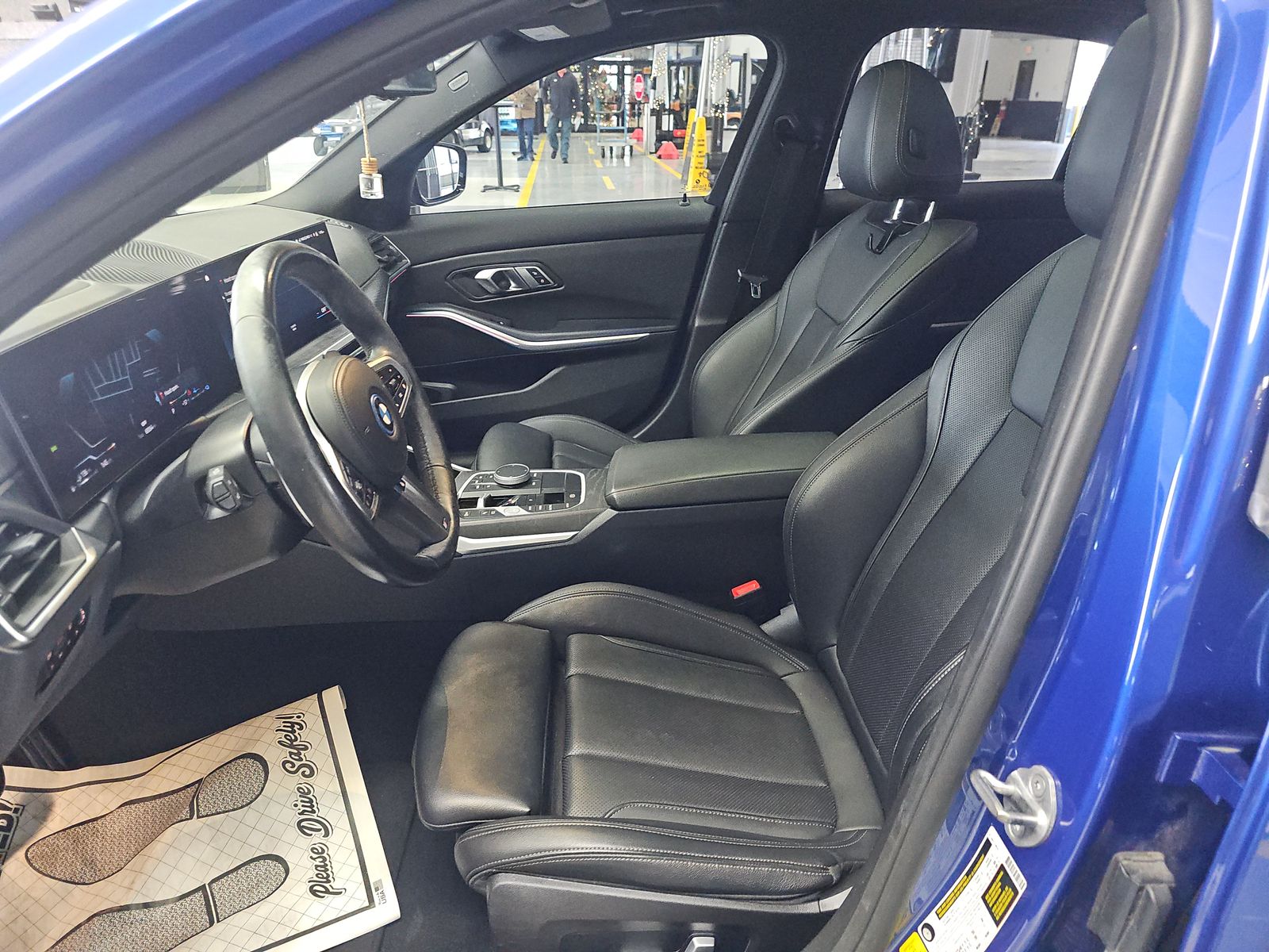 2023 BMW 3 Series 330e RWD