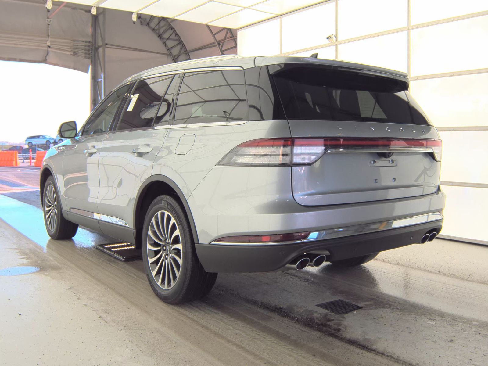 2023 Lincoln Aviator Standard AWD