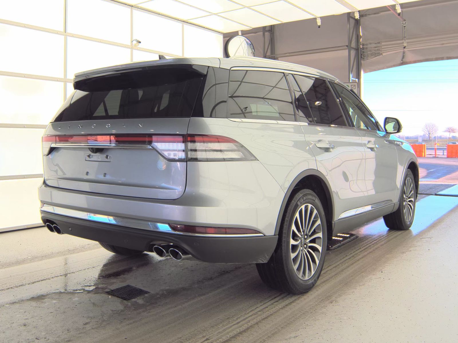 2023 Lincoln Aviator Standard AWD
