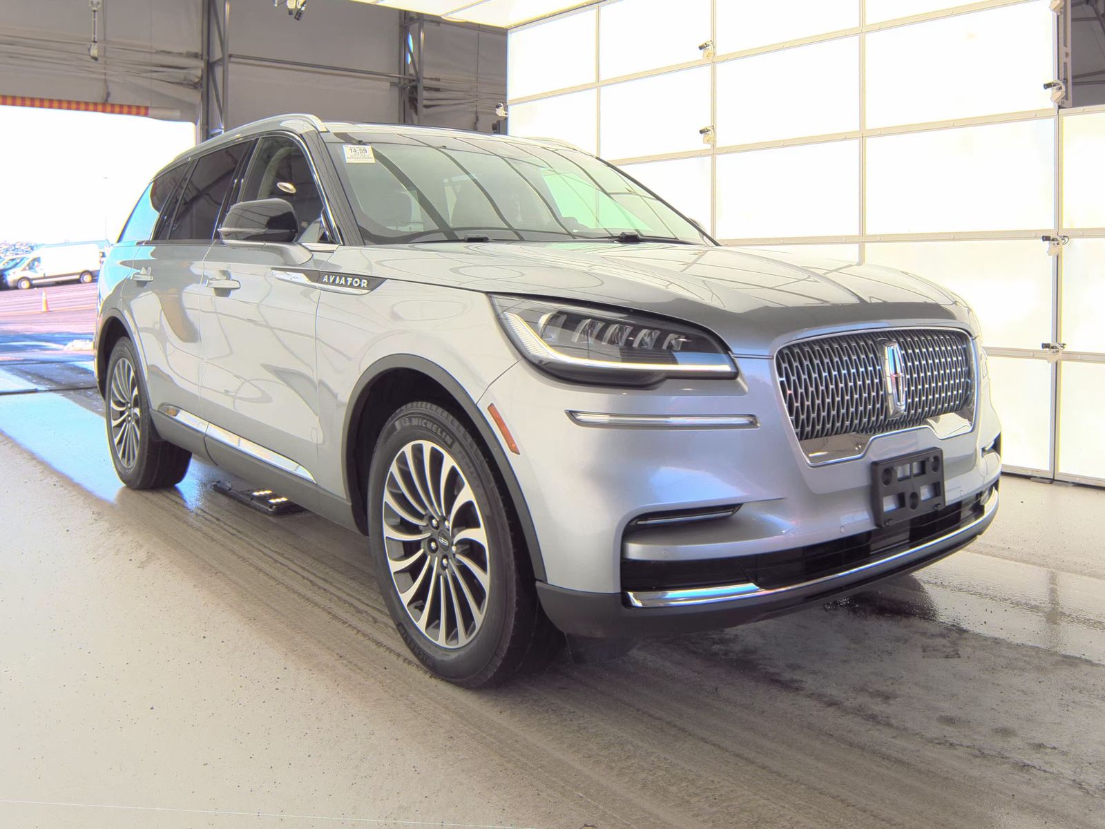 2023 Lincoln Aviator Standard AWD