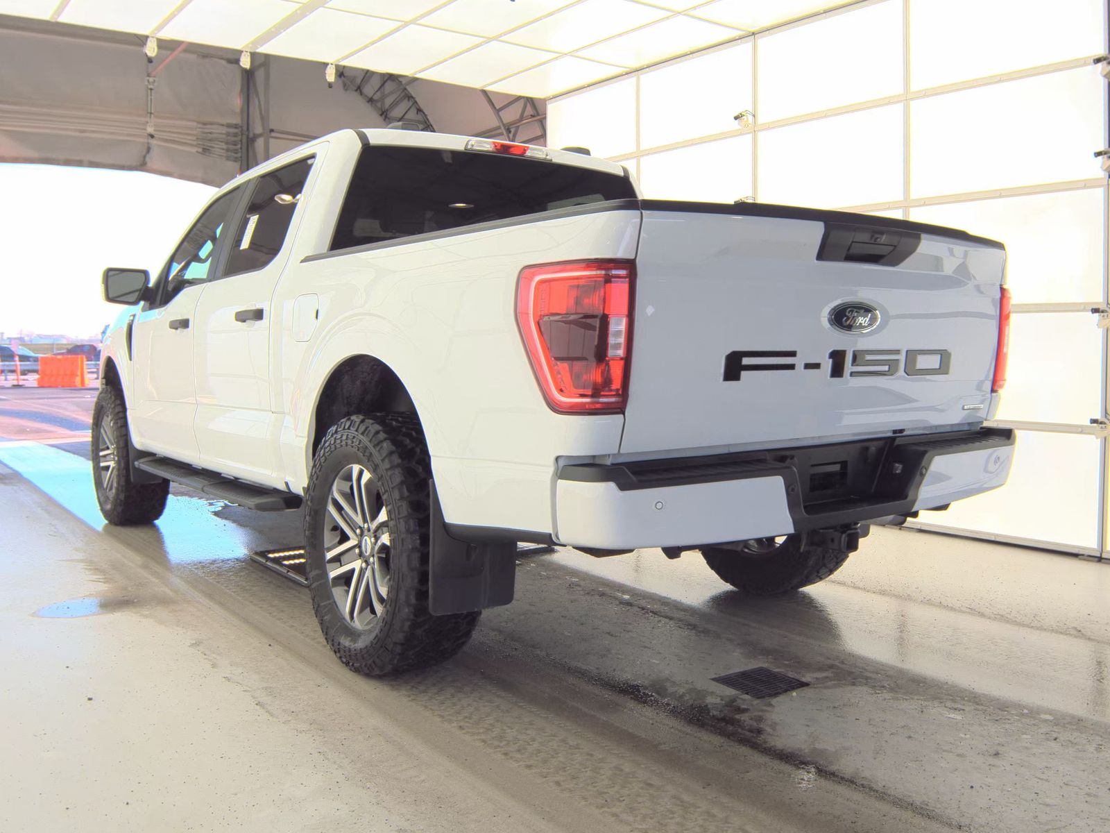 2022 Ford F-150 XL AWD