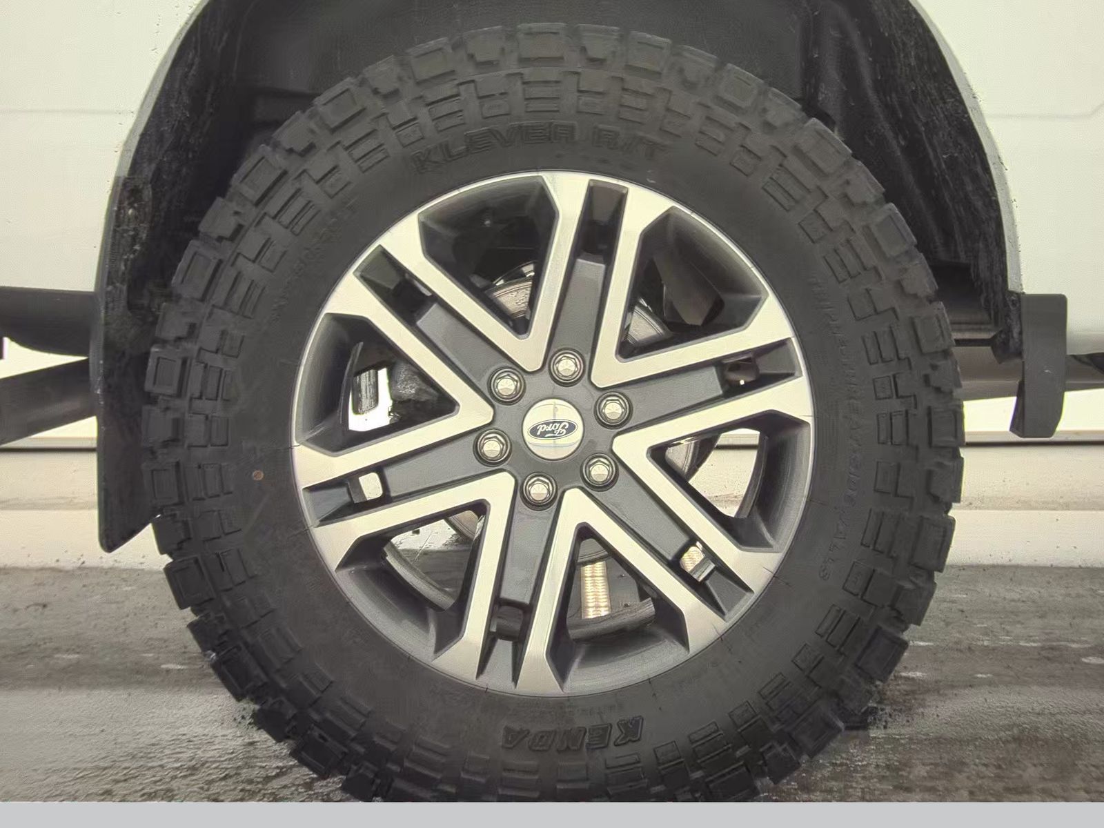 2022 Ford F-150 XL AWD