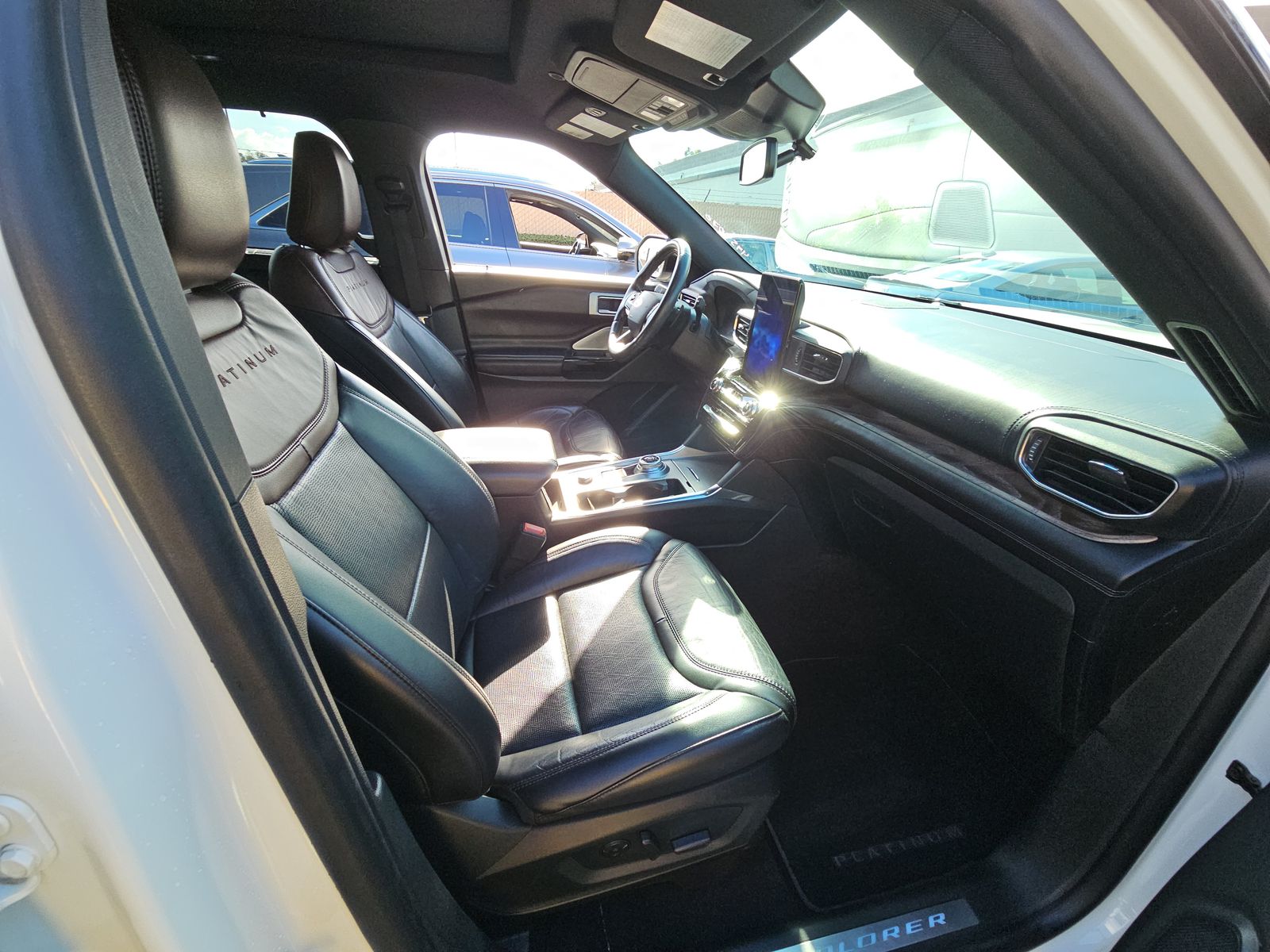 2021 Ford Explorer Platinum AWD