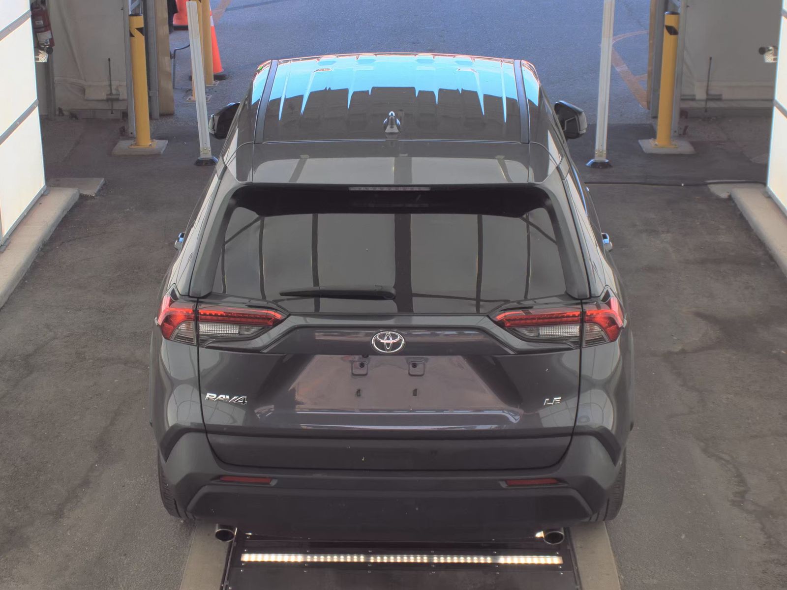 2024 Toyota RAV4 LE FWD