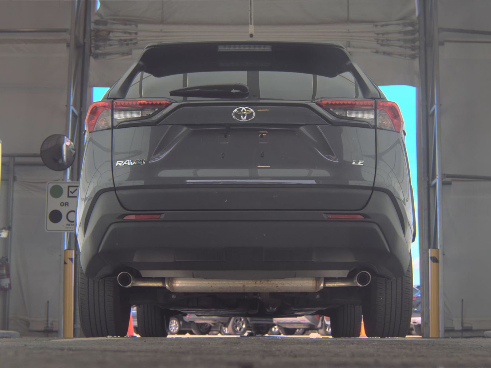 2024 Toyota RAV4 LE FWD