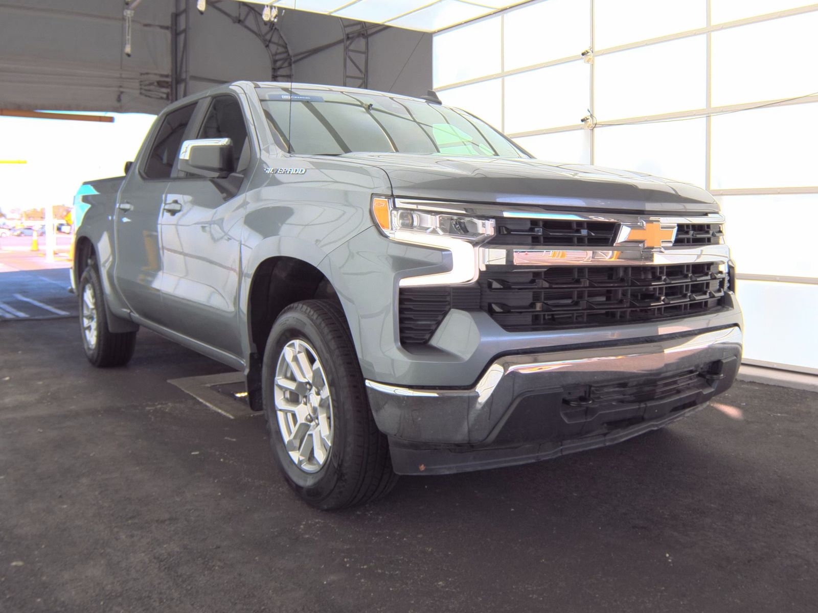 2023 Chevrolet Silverado 1500 LT AWD
