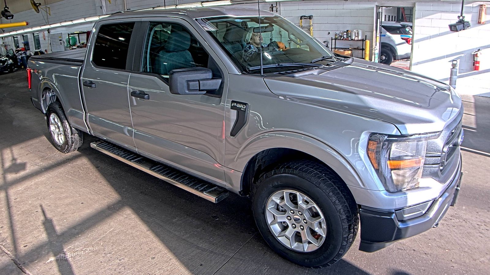 2023 Ford F-150 XL AWD