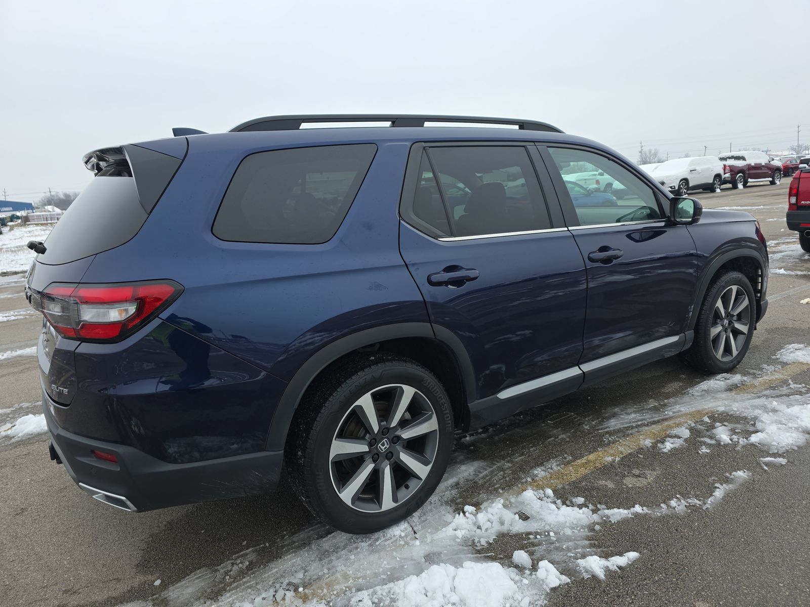 2023 Honda Pilot Elite AWD