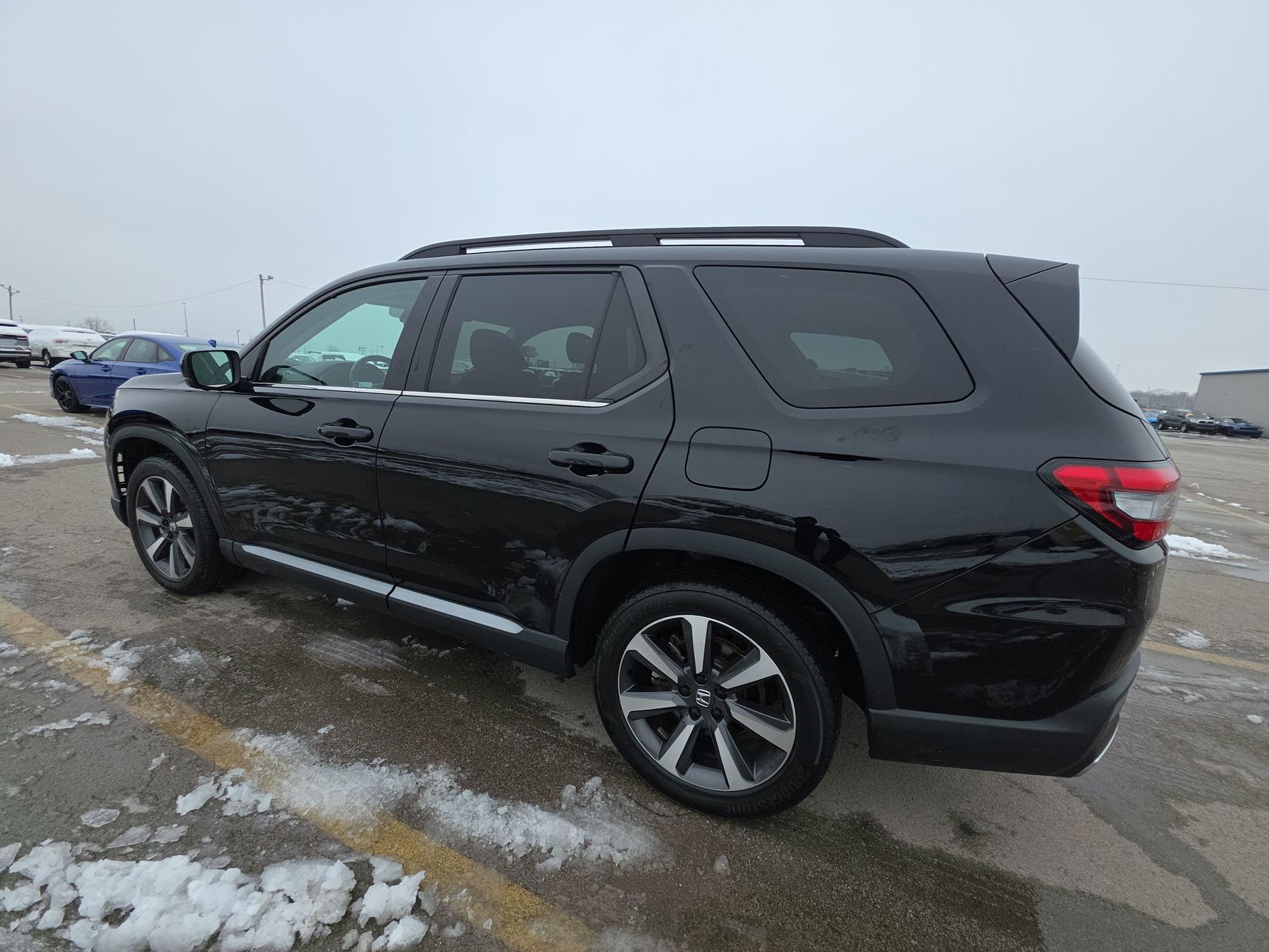 2023 Honda Pilot Elite AWD