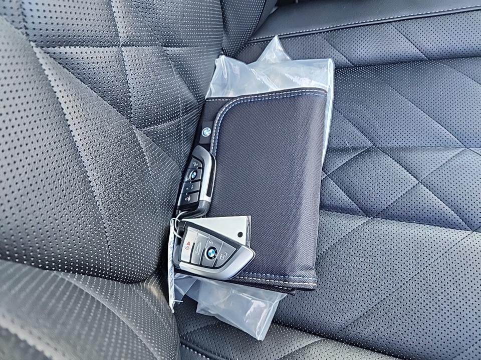 2023 BMW X5 xDrive40i AWD