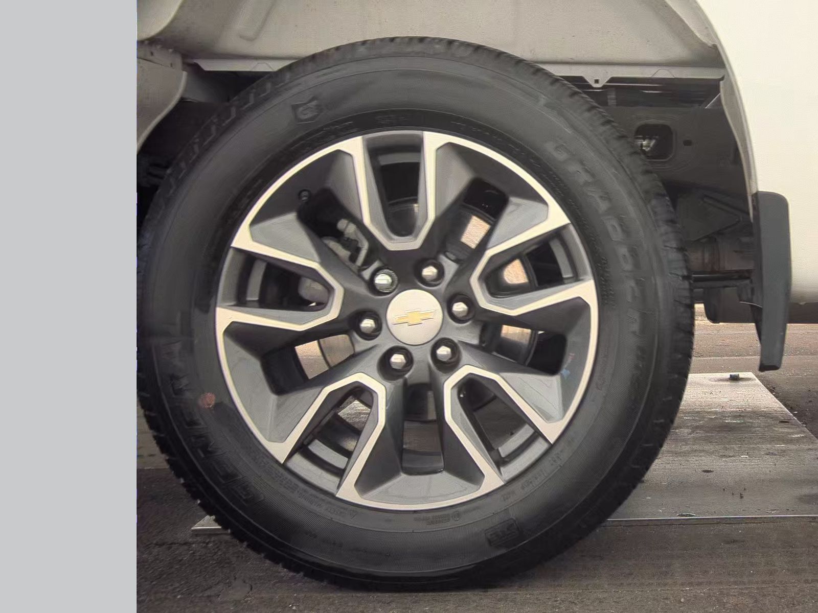 2023 Chevrolet Silverado 1500 LT AWD