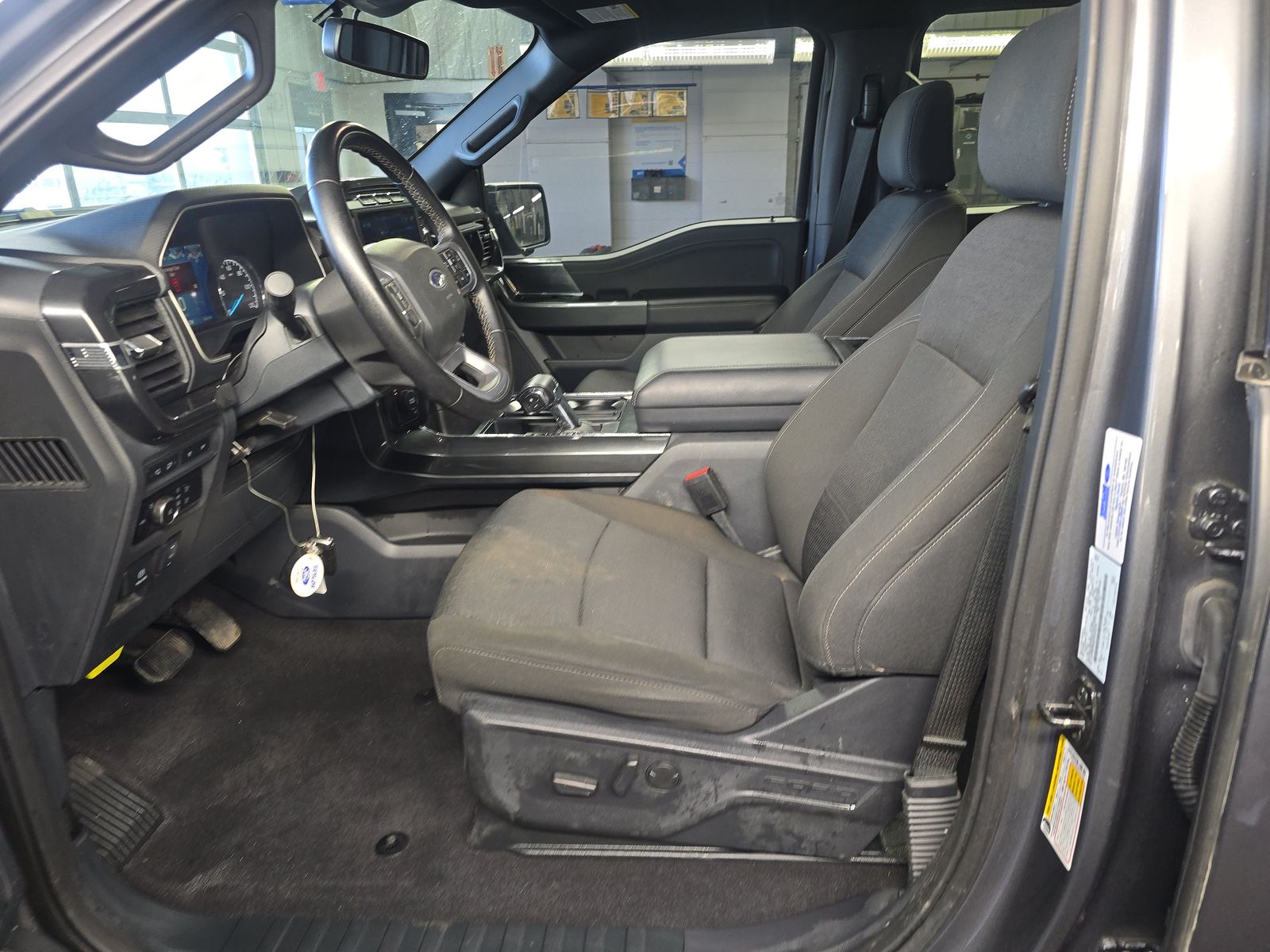 2023 Ford F-150 XLT AWD