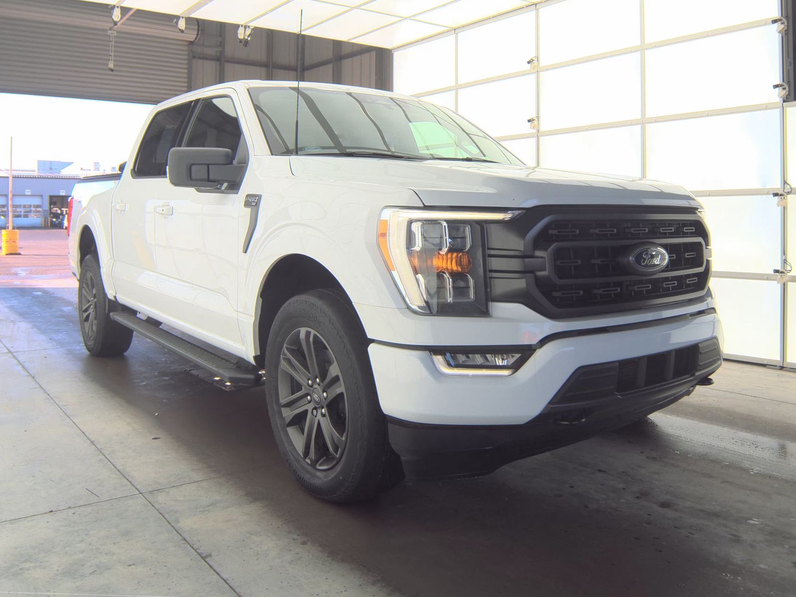 2022 Ford F-150 XLT AWD