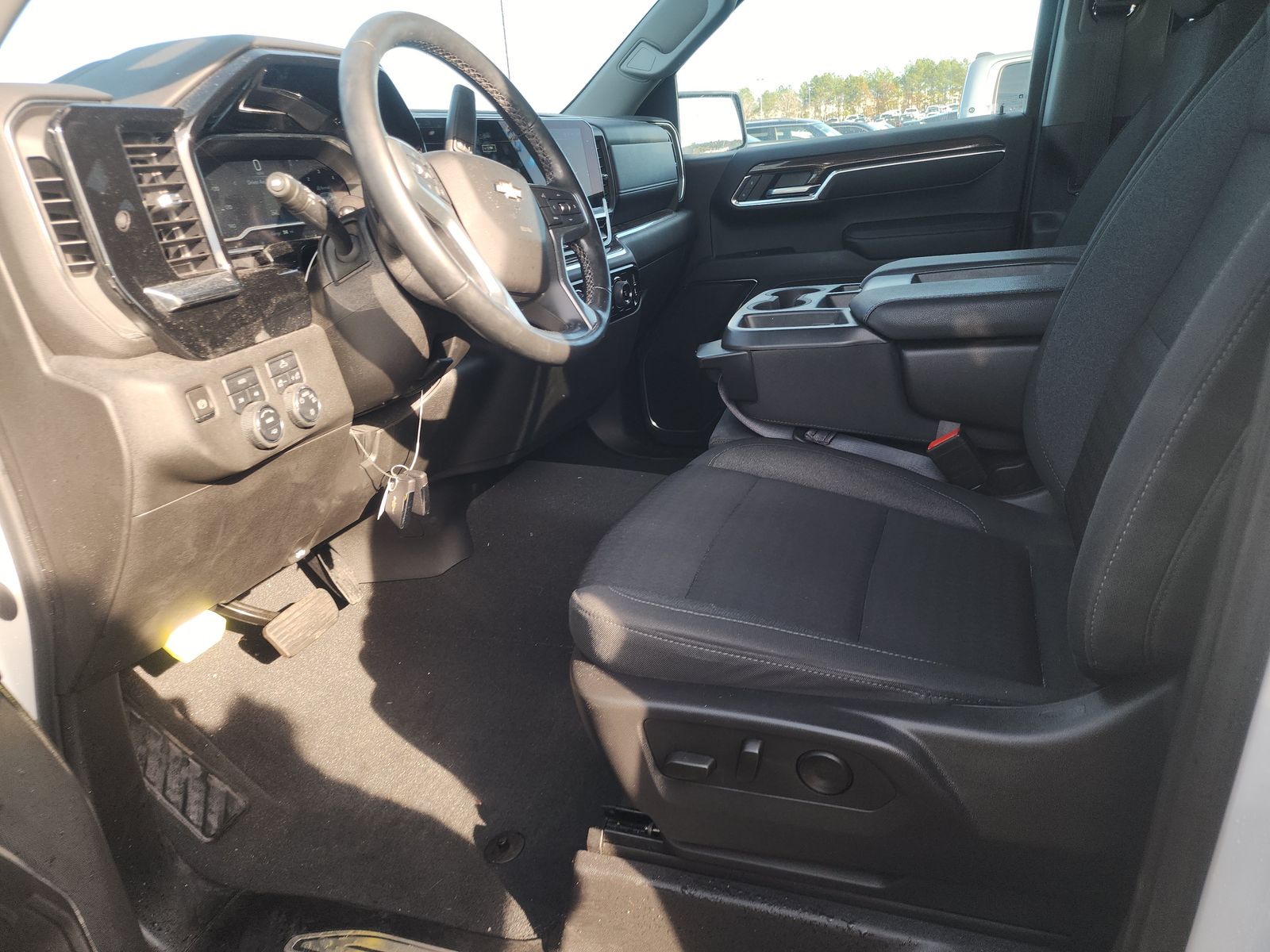 2023 Chevrolet Silverado 1500 LT AWD