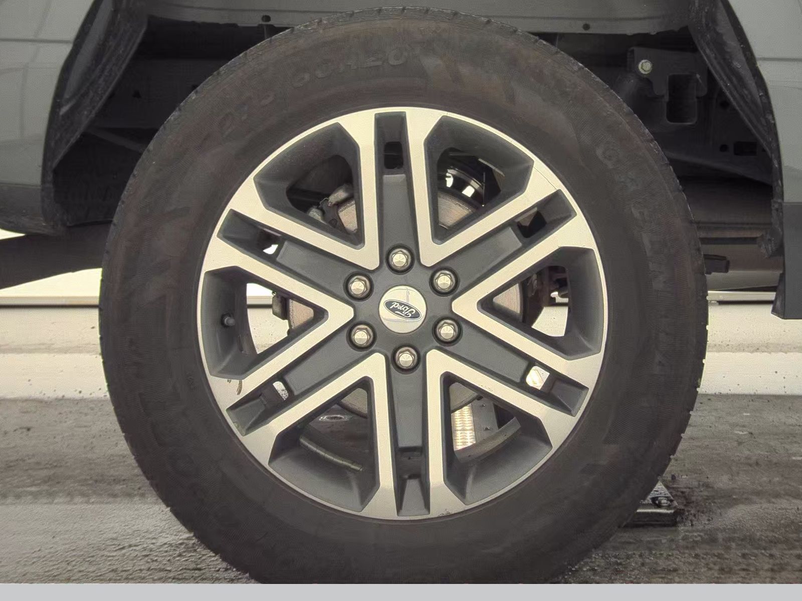 2022 Ford F-150 XL AWD