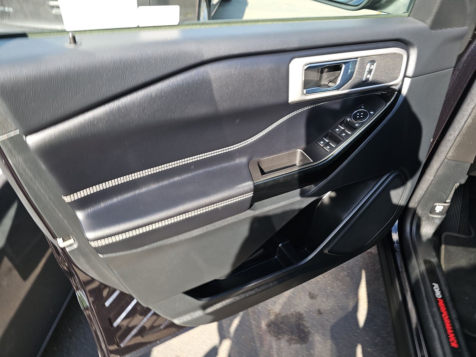 2022 Ford Explorer ST RWD