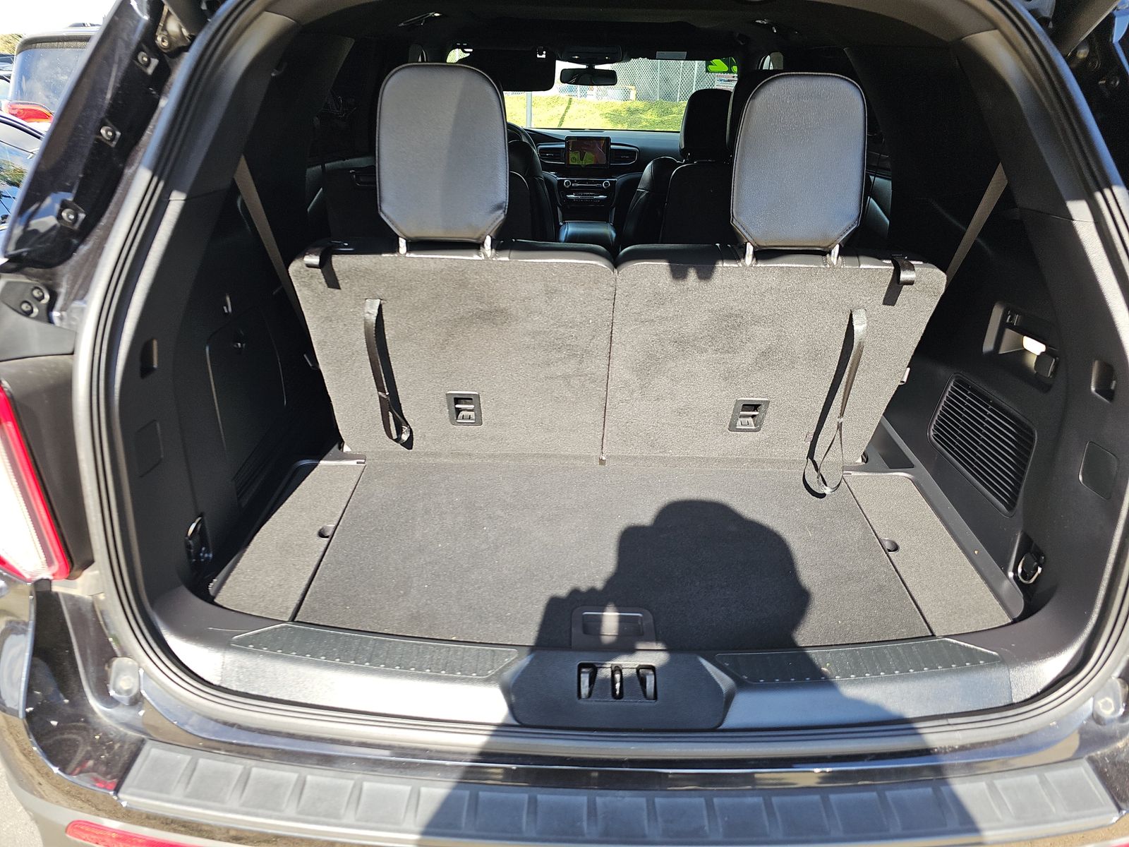 2022 Ford Explorer ST RWD