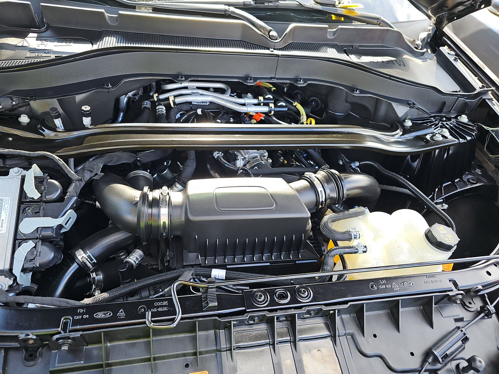 2022 Ford Explorer ST RWD