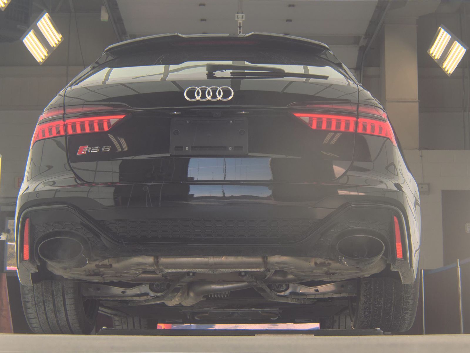 2025 Audi RS 6 Base AWD