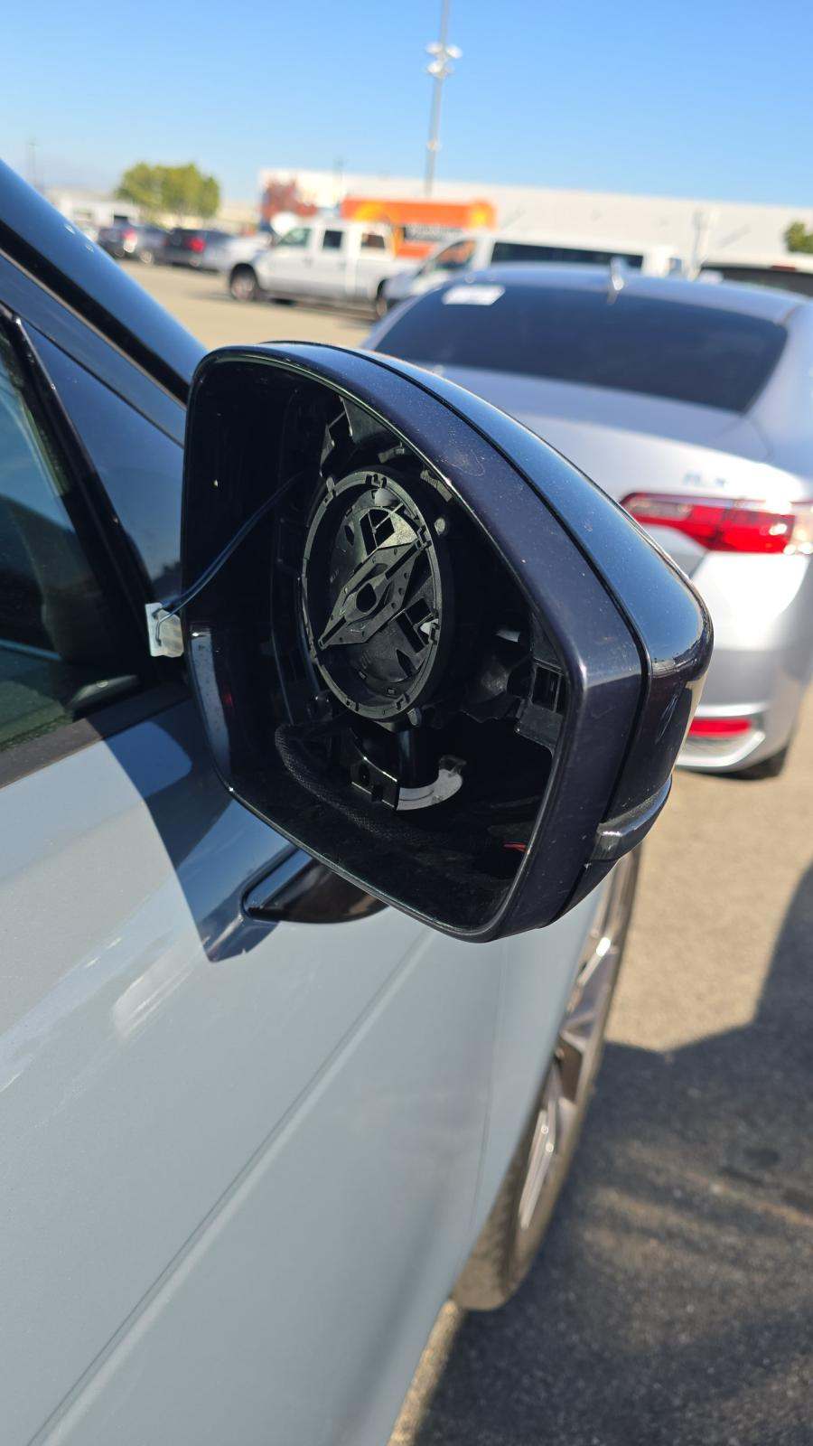 2022 Land Rover Range Rover Evoque R-Dynamic SE AWD