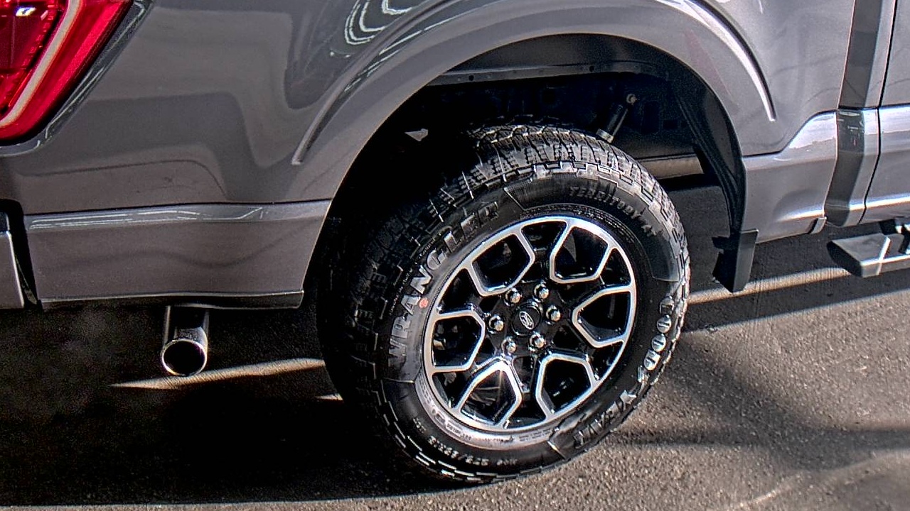 2023 Ford F-150 XLT AWD